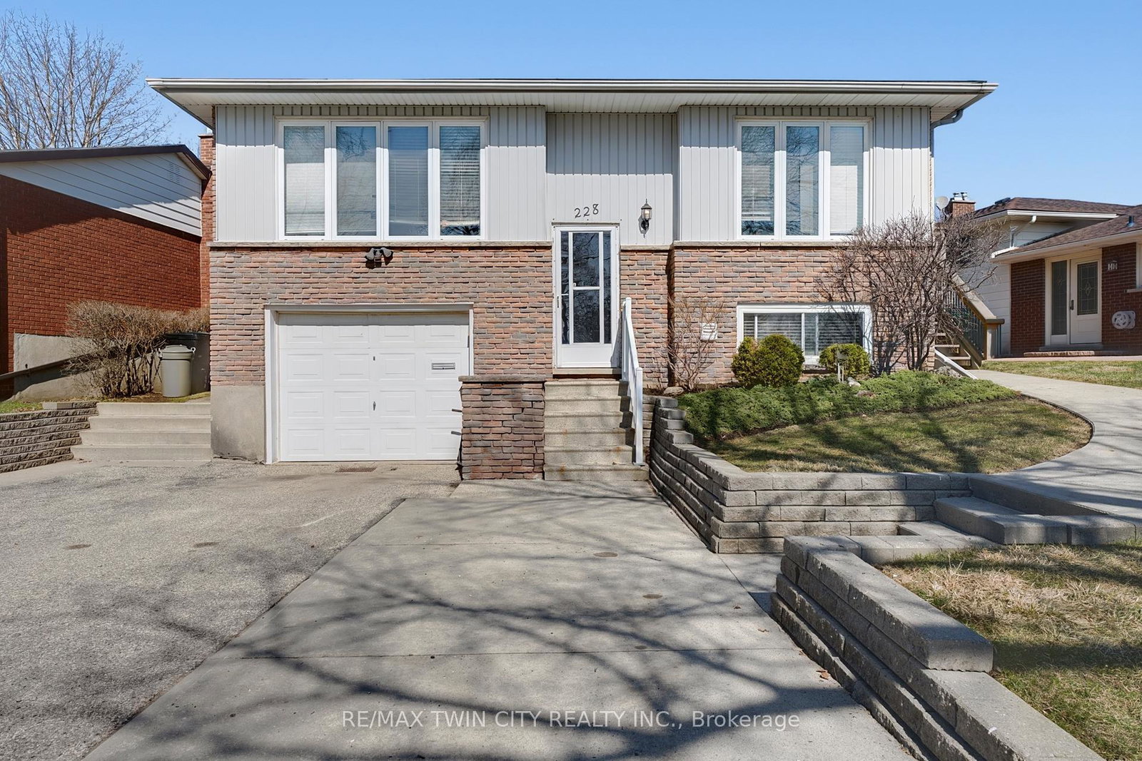 228-holborn-drive-kitchener-ontario-x12977888
