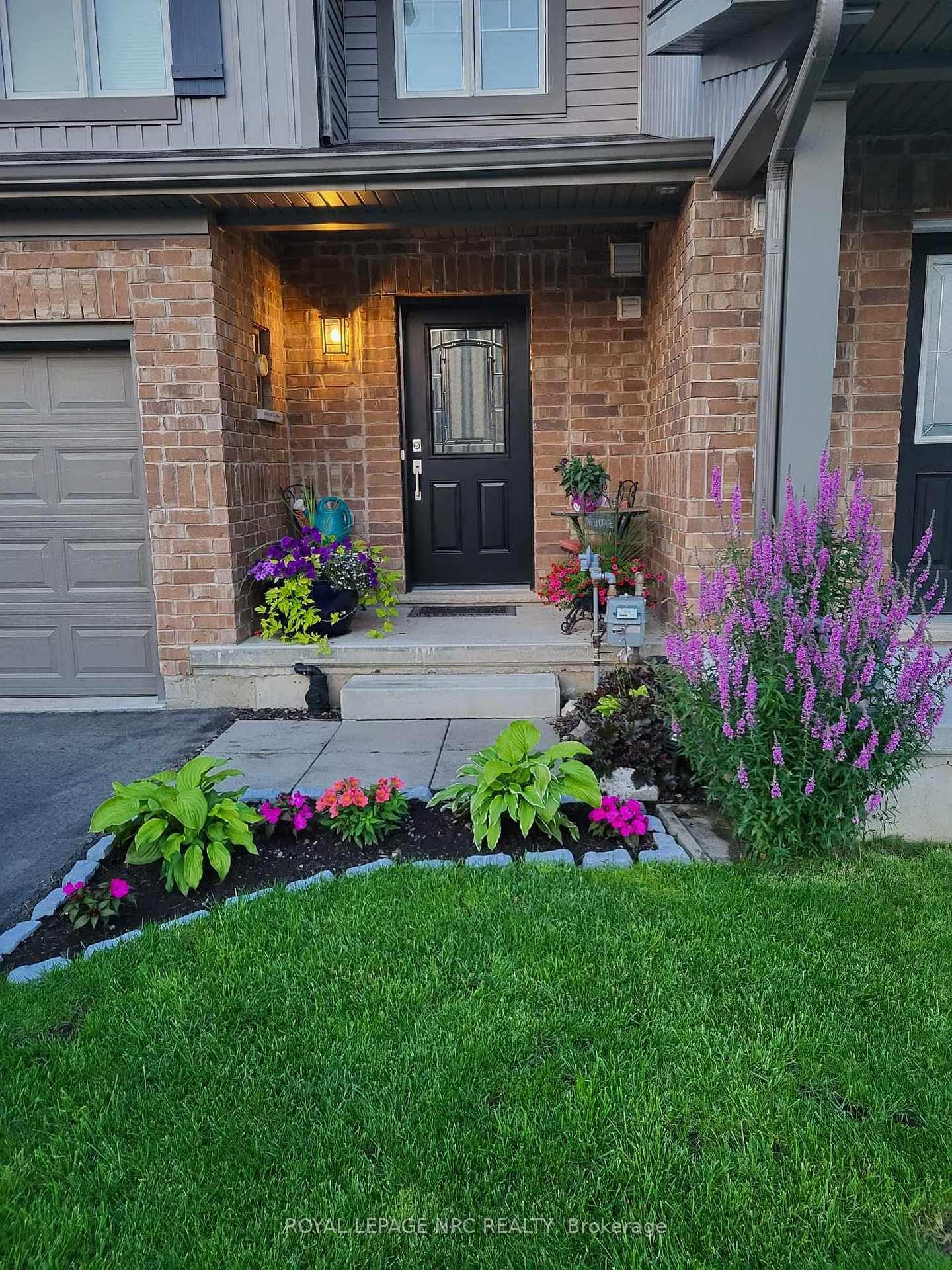 323-silverwood-avenue-welland-ontario-x12977986