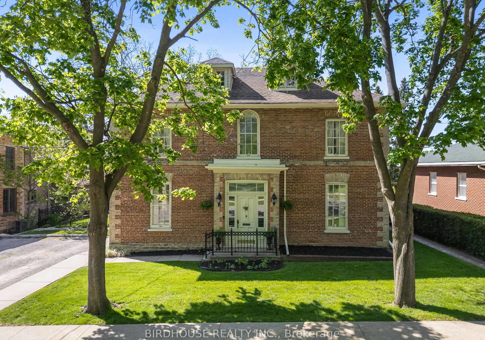 69-bond-street-w-kawartha-lakes-ontario-x12977996
