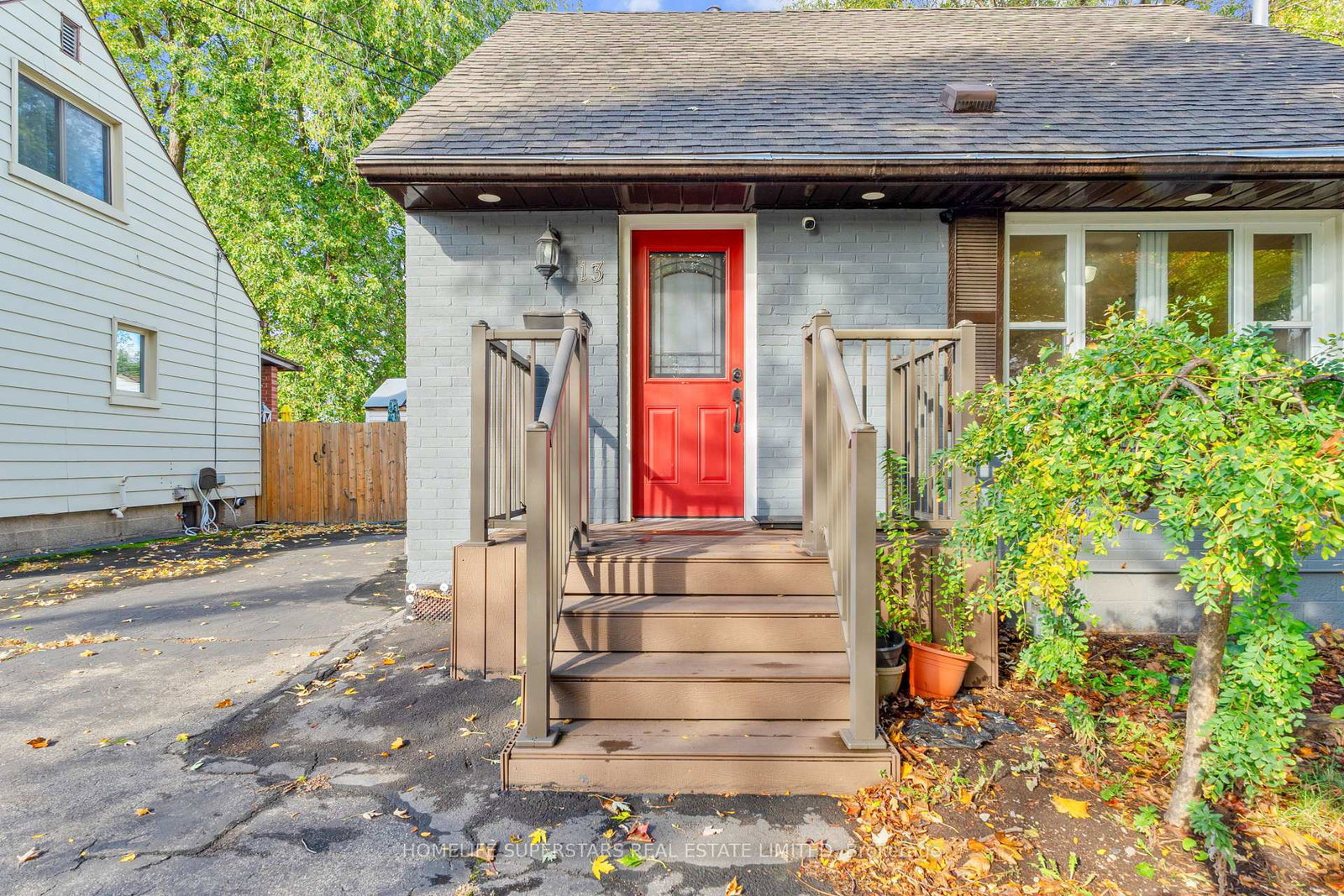 13-w-lewis-street-hamilton-ontario-x12977998