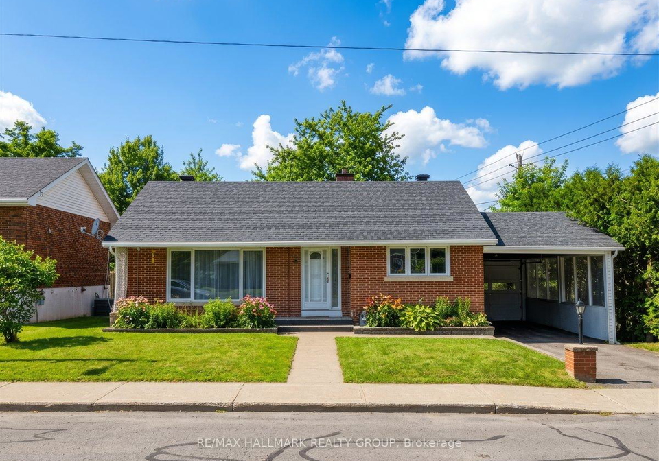 66-broadview-avenue-e-smiths-falls-ontario-x12978004