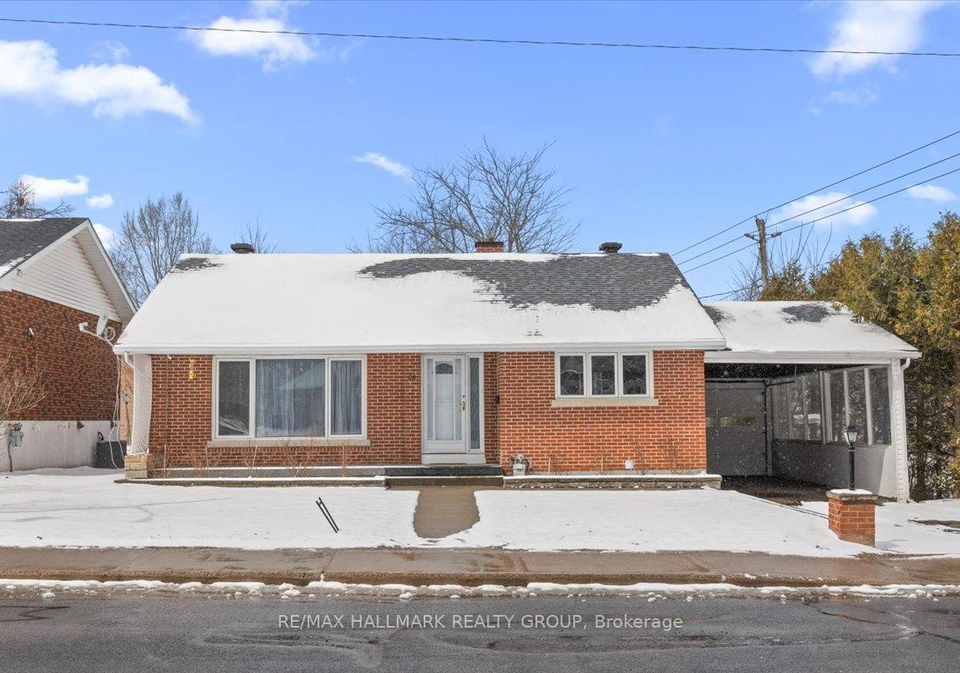 66-broadview-avenue-e-smiths-falls-ontario-x12978004