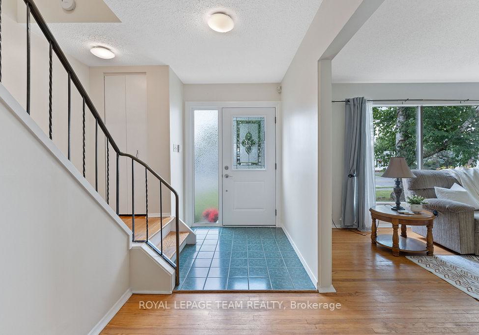 123-abbeyhill-drive-kanata-ontario-x12978154