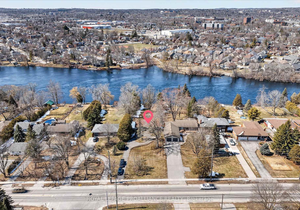 665-river-road-s-peterborough-ontario-x12978226