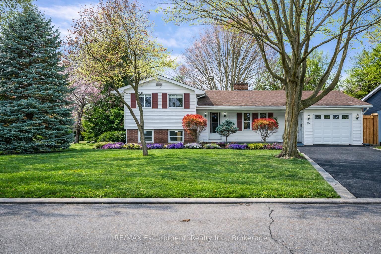 15-harvest-lane-brantford-ontario-x12978326