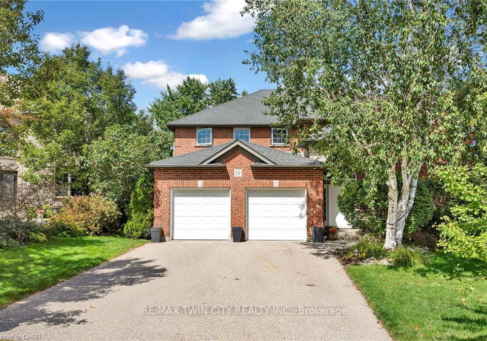 232-the-lions-gate-waterloo-ontario-x12978366