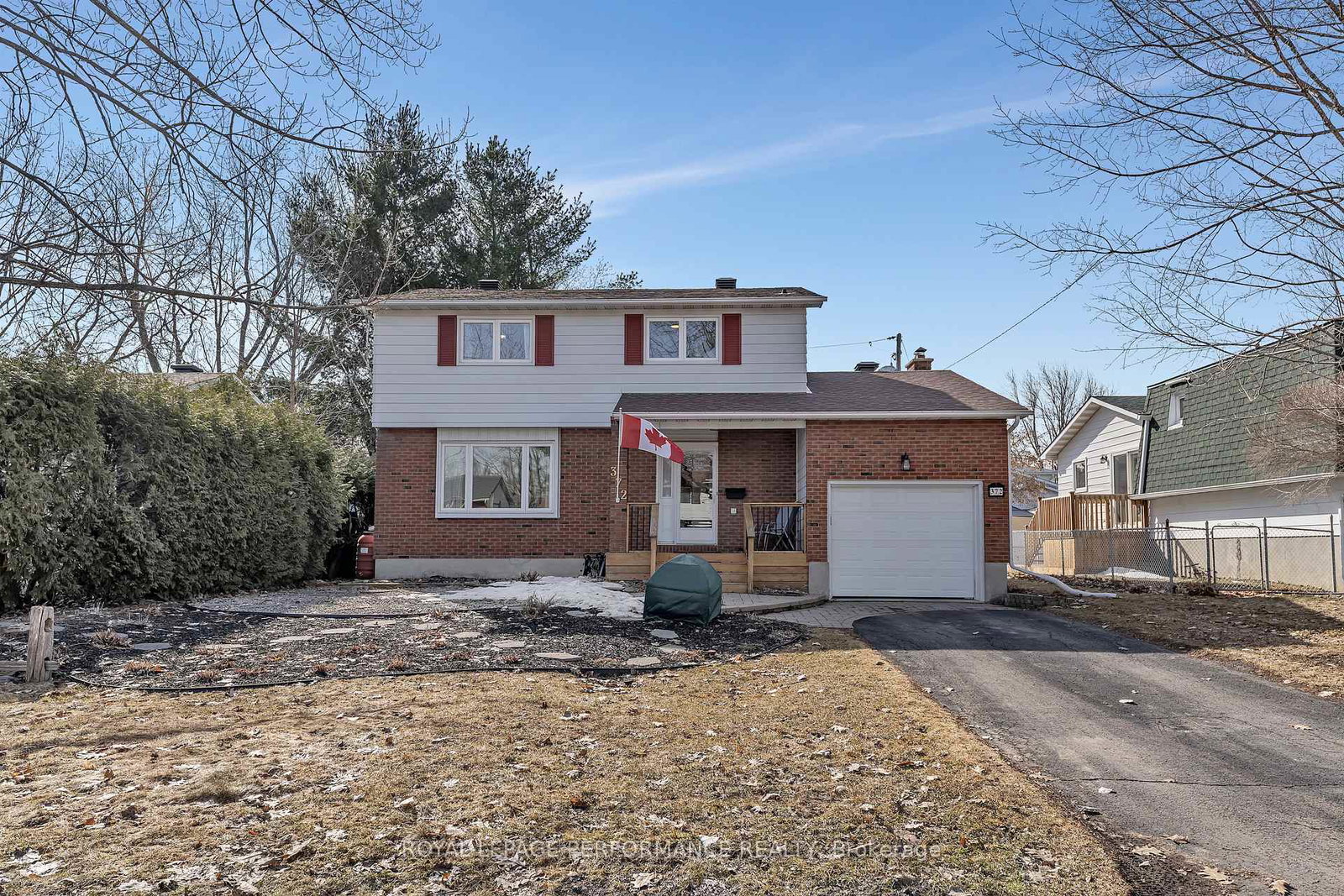 372-phoenix-crescent-ottawa-ontario-x12978394
