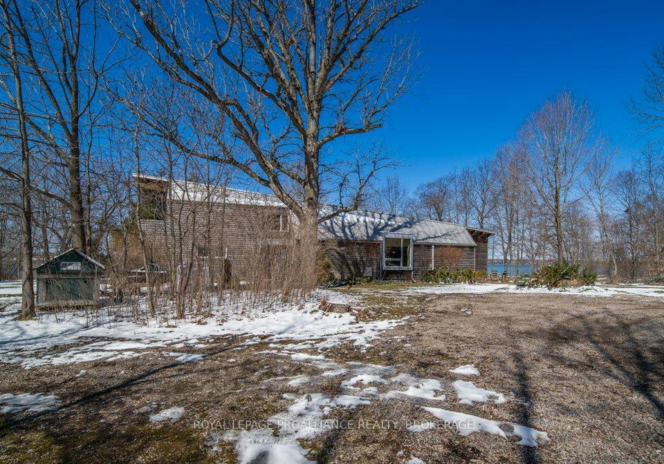 97-12th-line-road-frontenac-islands-ontario-x12978402