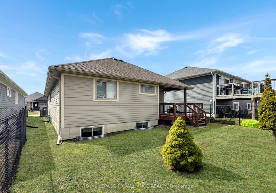 8-tessa-boulevard-belleville-ontario-x12978484
