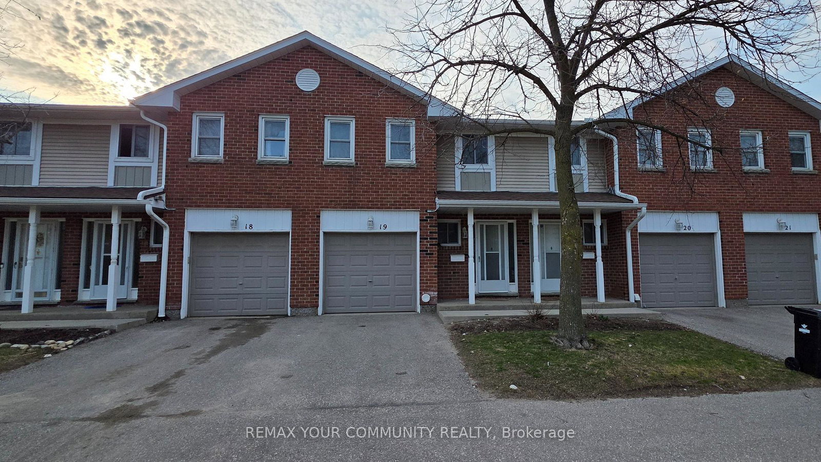 210-highland-crescent-kitchener-ontario-x12978654