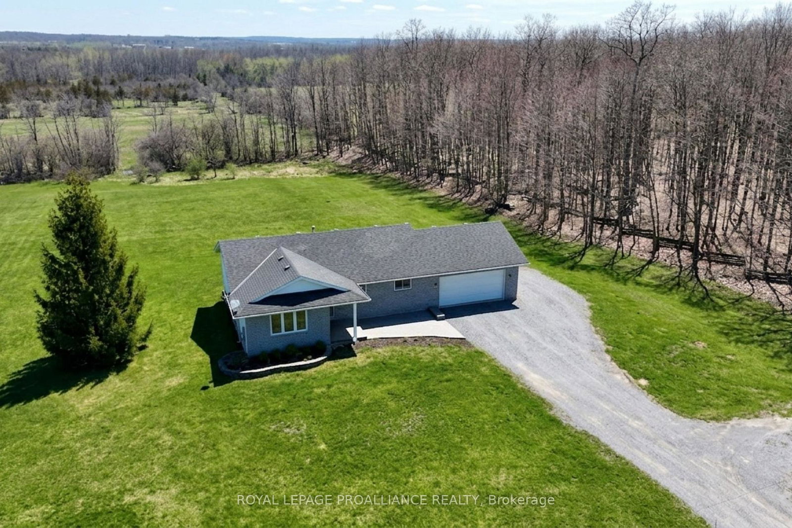 1439-county-road-19-prince-edward-county-ontario-x12978770