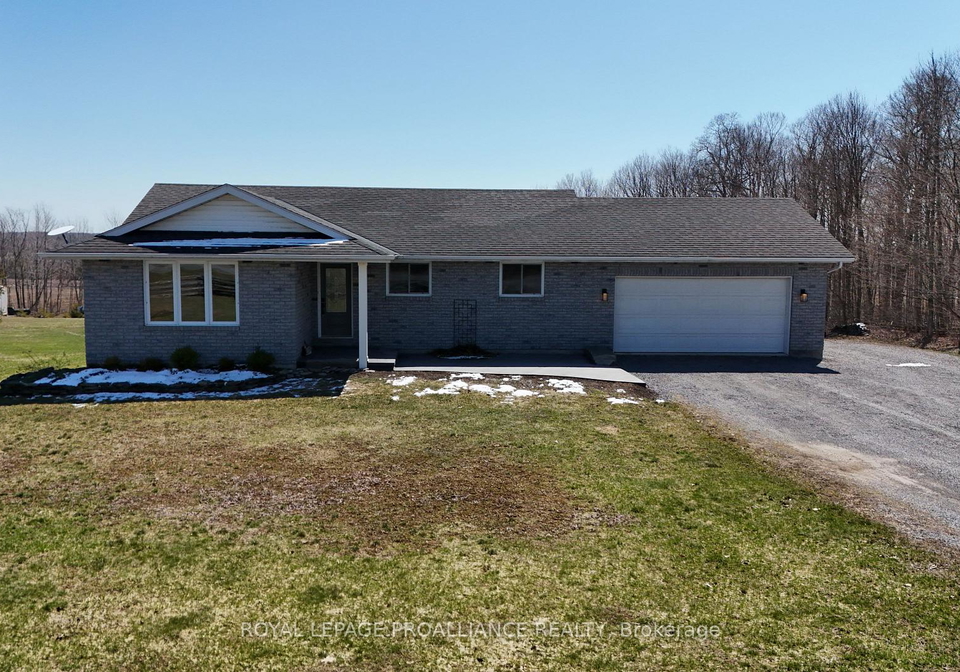 1439-county-road-19-prince-edward-county-ontario-x12978770