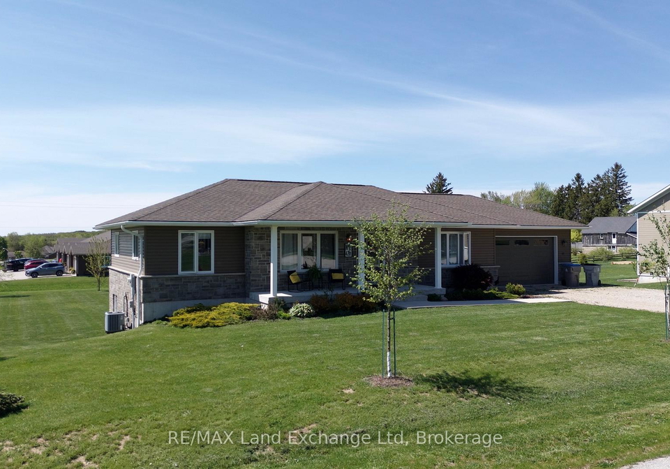 42-john-street-morris-turnberry-ontario-x12978856