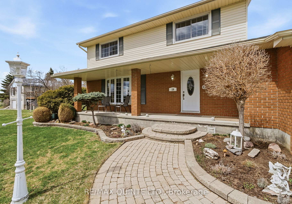 19-country-club-drive-quinte-west-ontario-x12978928
