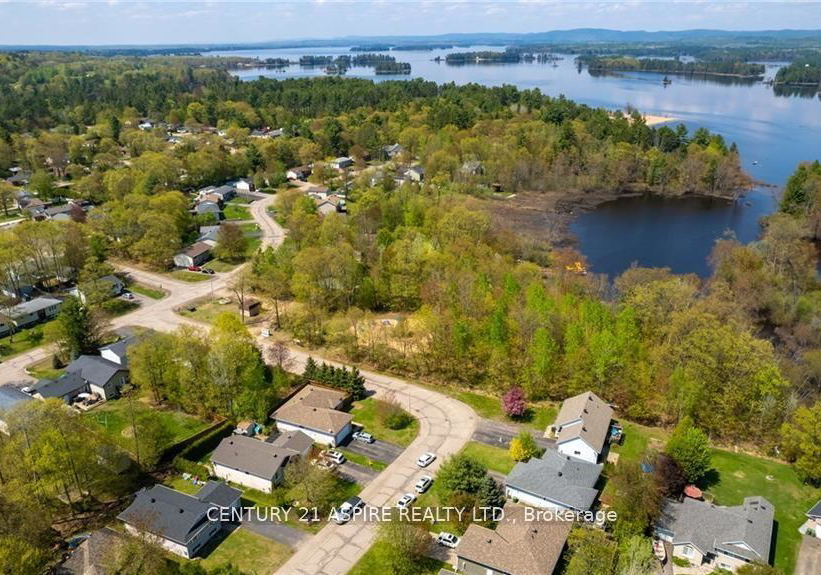 32-bayshore-drive-petawawa-ontario-x12978944