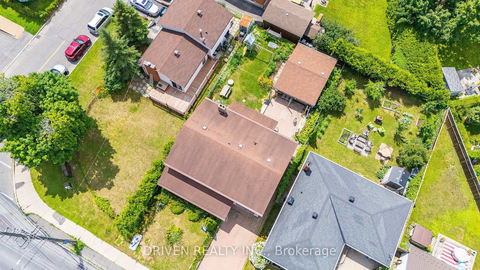 876-pinecrest-road-ottawa-ontario-x12979226