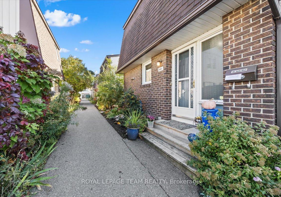 3310-southgate-road-ottawa-ontario-x12979492