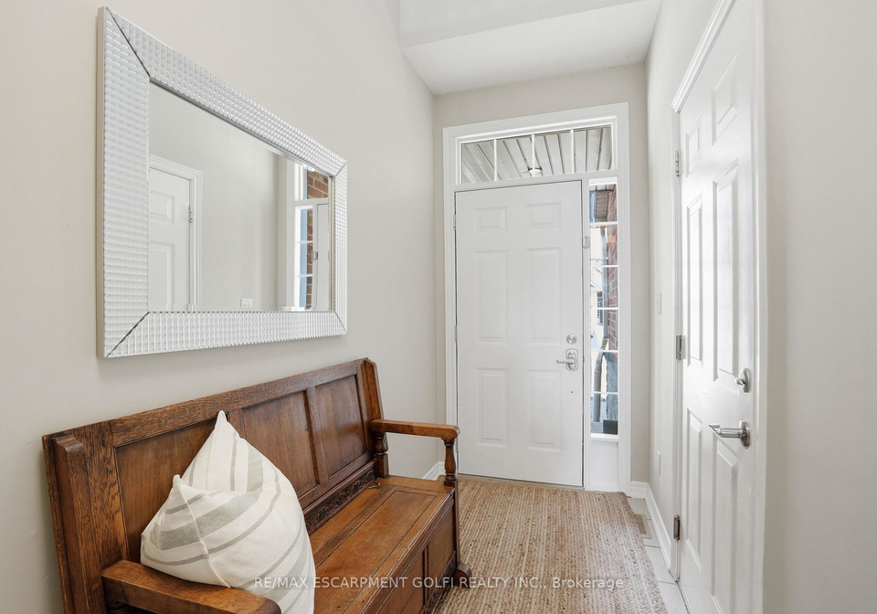 52-sunnycroft-court-hamilton-ontario-x12979530