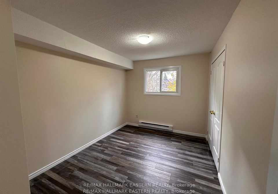 106-lansdowne-street-peterborough-ontario-x12979626