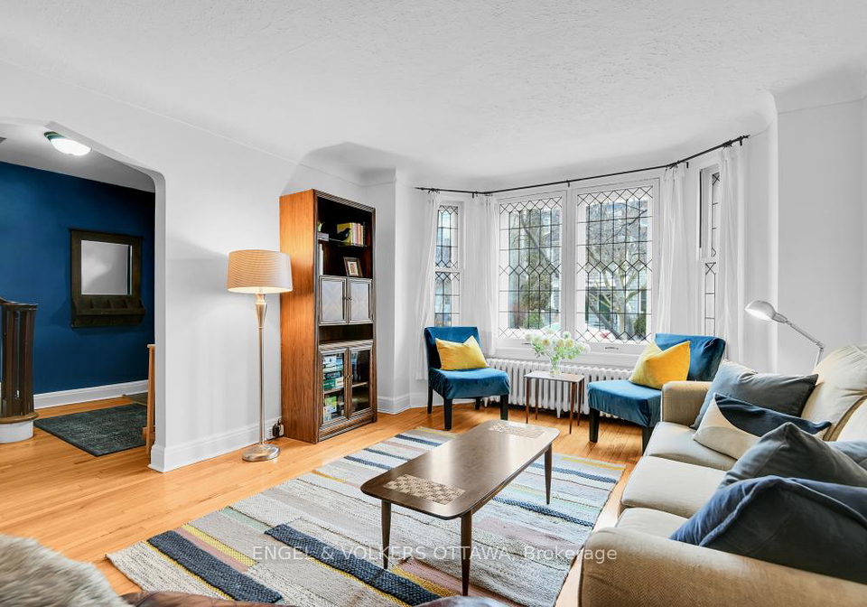 421-chapel-street-ottawa-ontario-x12979706