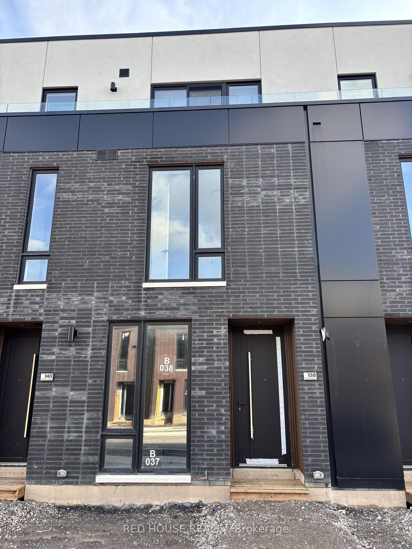 138-everett-common-st-catharines-ontario-x12979862