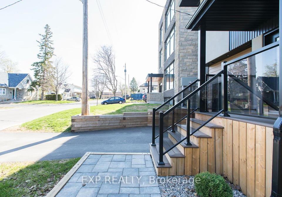546-guy-street-ottawa-ontario-x12979980