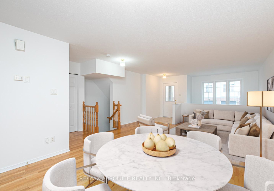 242-gershwin-private-ottawa-ontario-x12980036