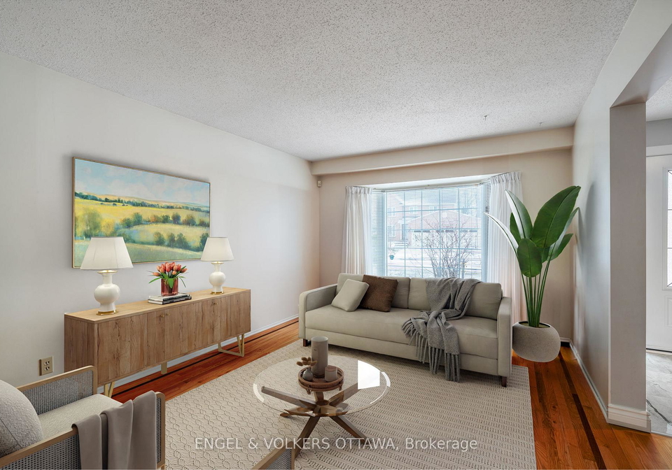 3-balding-crescent-kanata-ontario-x12980156