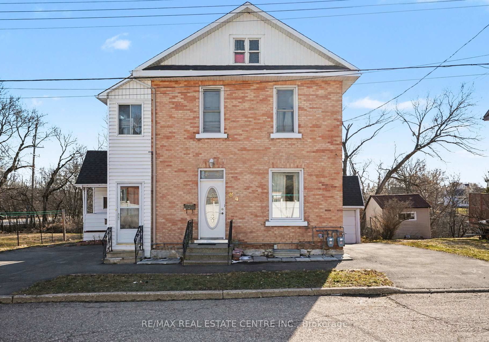 84-bank-street-n-renfrew-ontario-x12980252