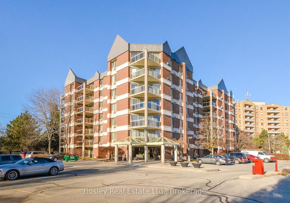 8-christopher-court-guelph-ontario-x12980264