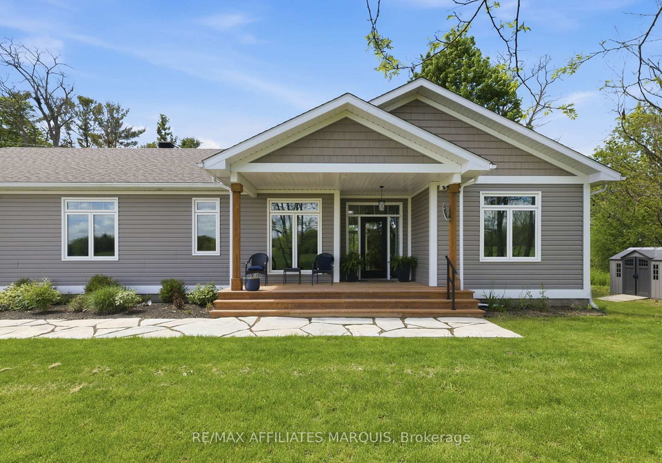 12-r9-road-rideau-lakes-ontario-x12980274