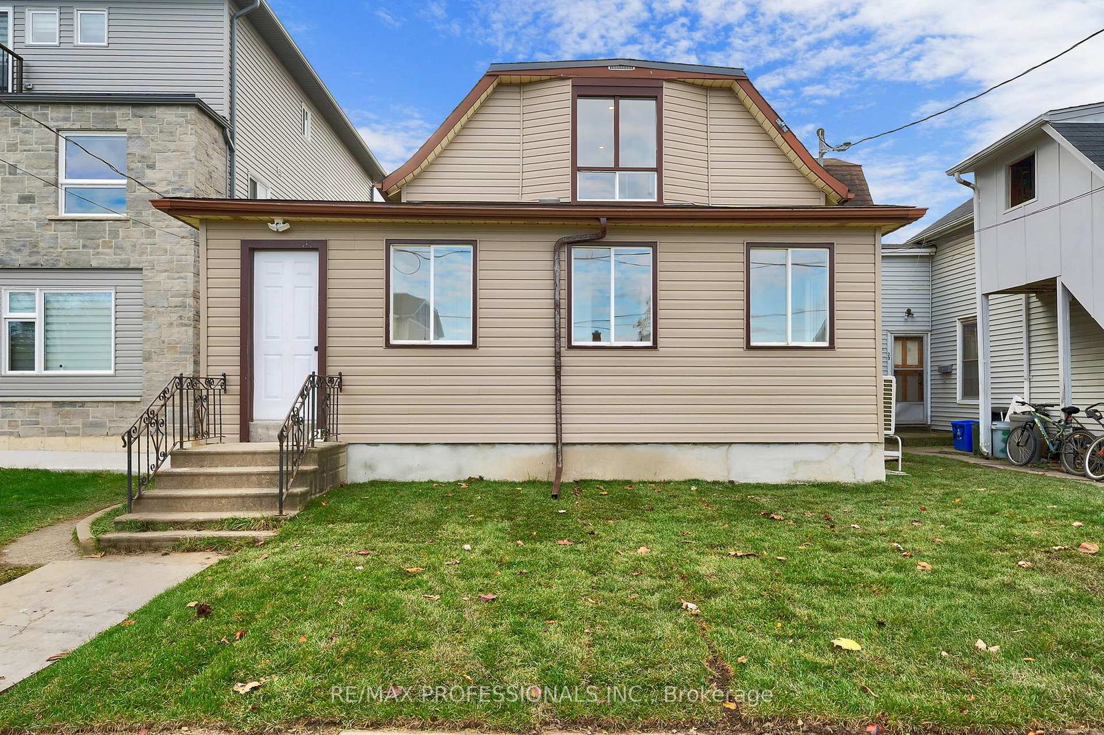 27-oakdale-avenue-st-catharines-ontario-x12980280