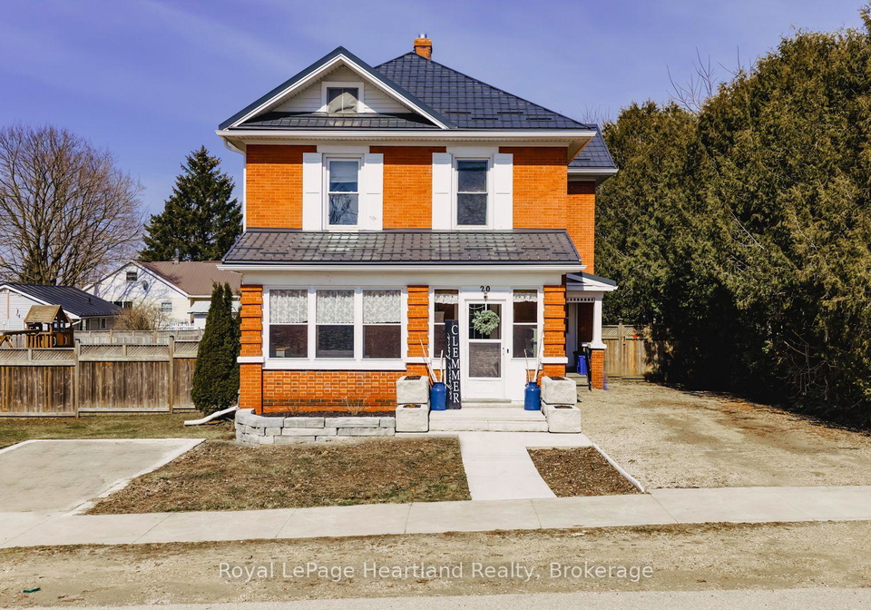 20-william-street-minto-ontario-x12980282