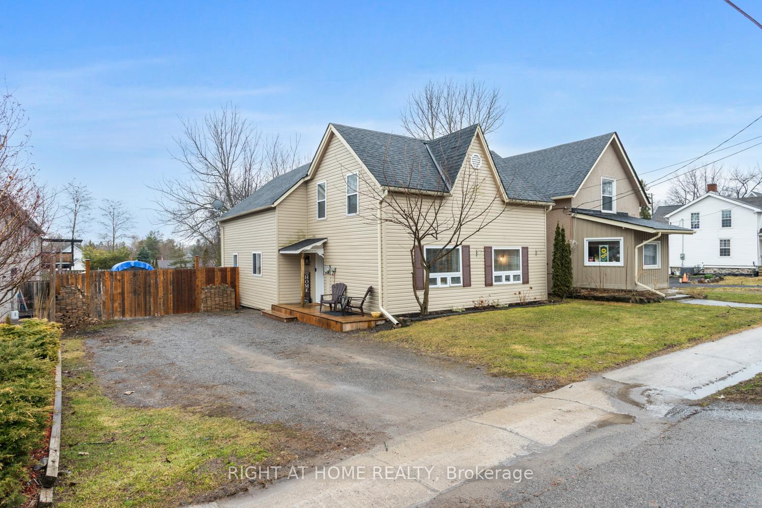 60-king-street-e-cramahe-ontario-x12980322