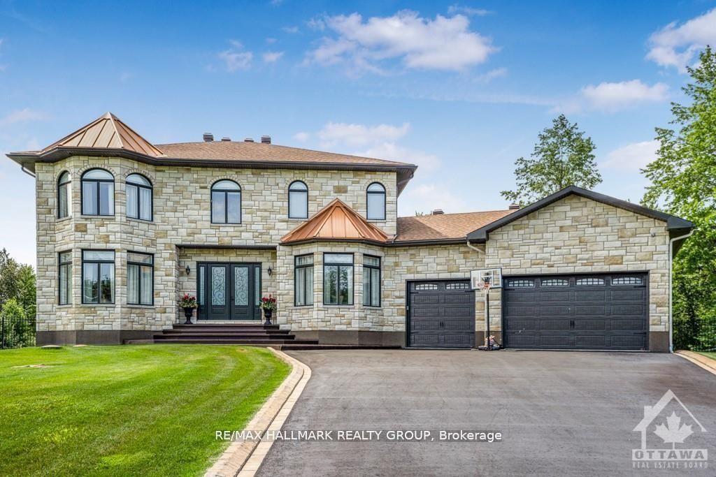699-ballycastle-crescent-ottawa-ontario-x12980382