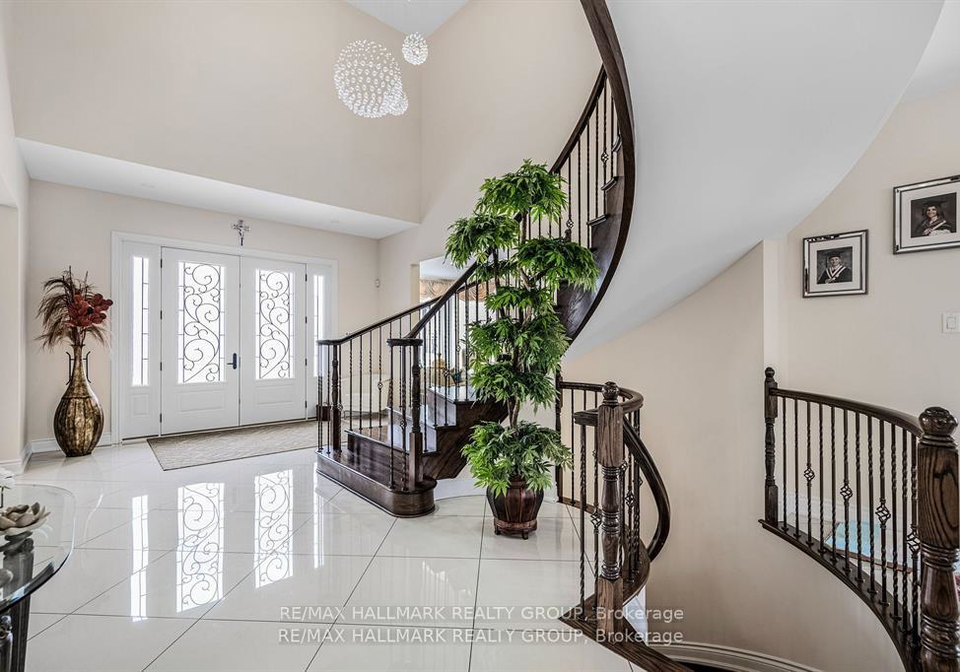 699-ballycastle-crescent-ottawa-ontario-x12980382