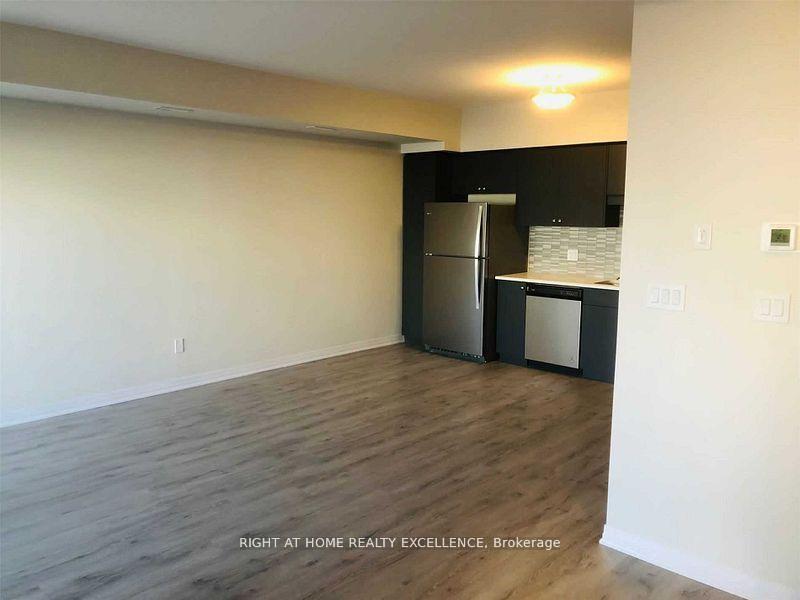 8-vitality-drive-kitchener-ontario-x12980396