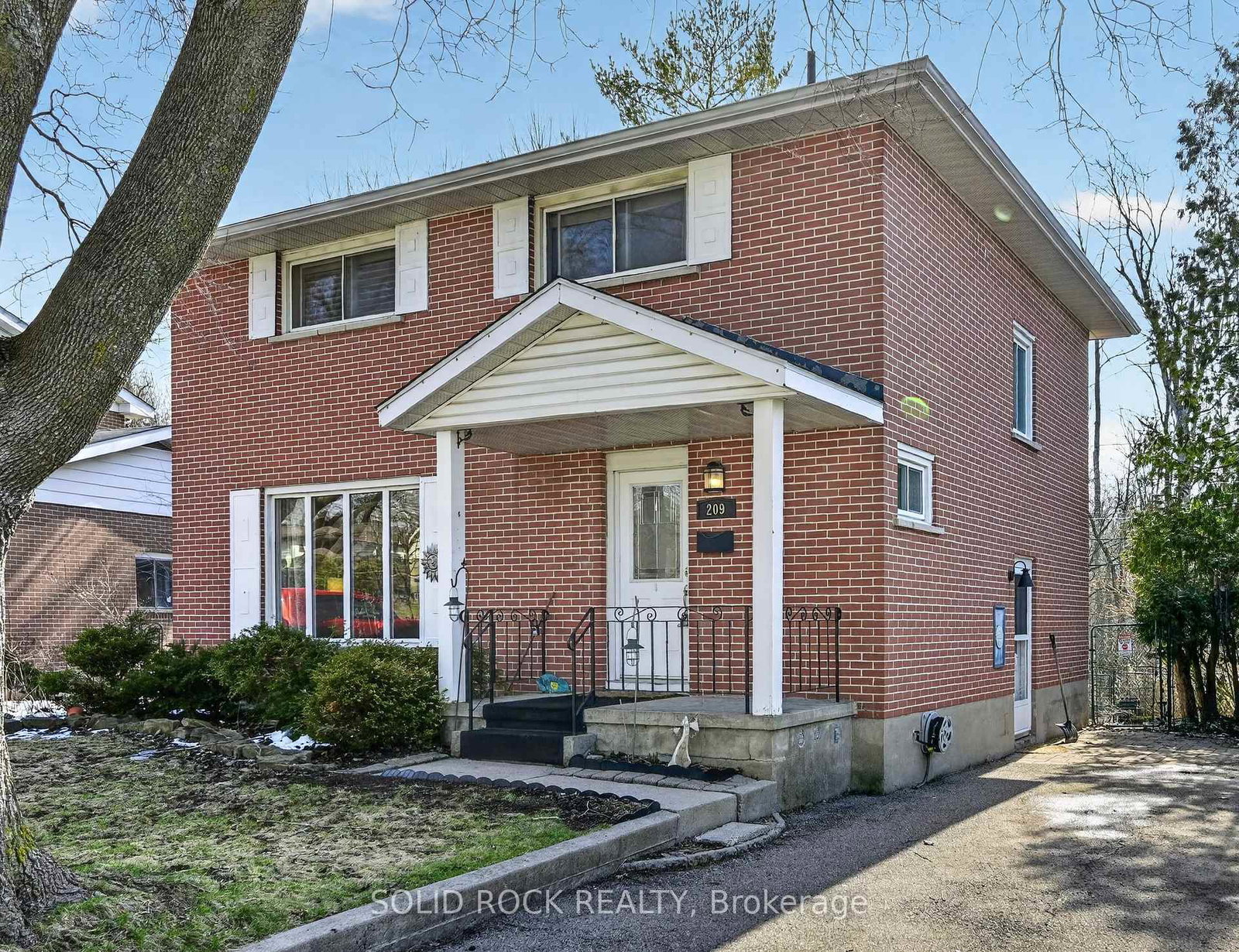 209-reynolds-drive-e-brockville-ontario-x12980814