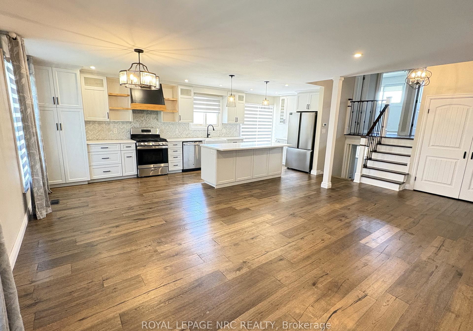 6796-stokes-street-niagara-falls-ontario-x12980876
