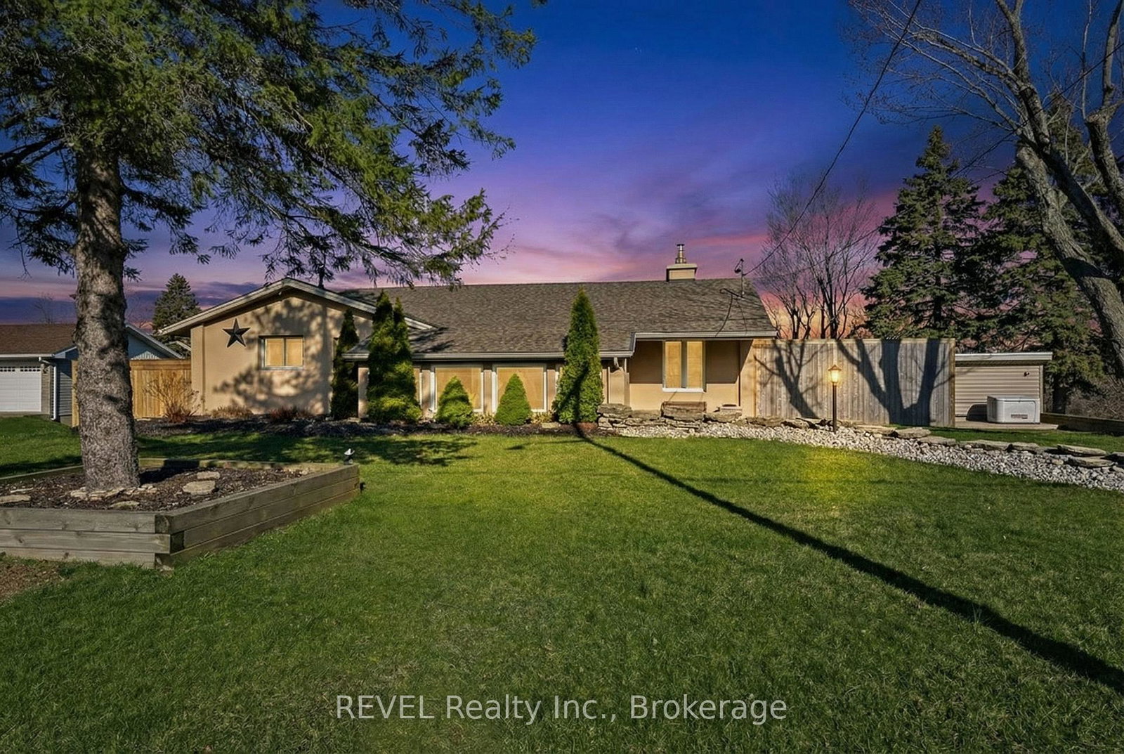 955-ridge-road-n-fort-erie-ontario-x12981136