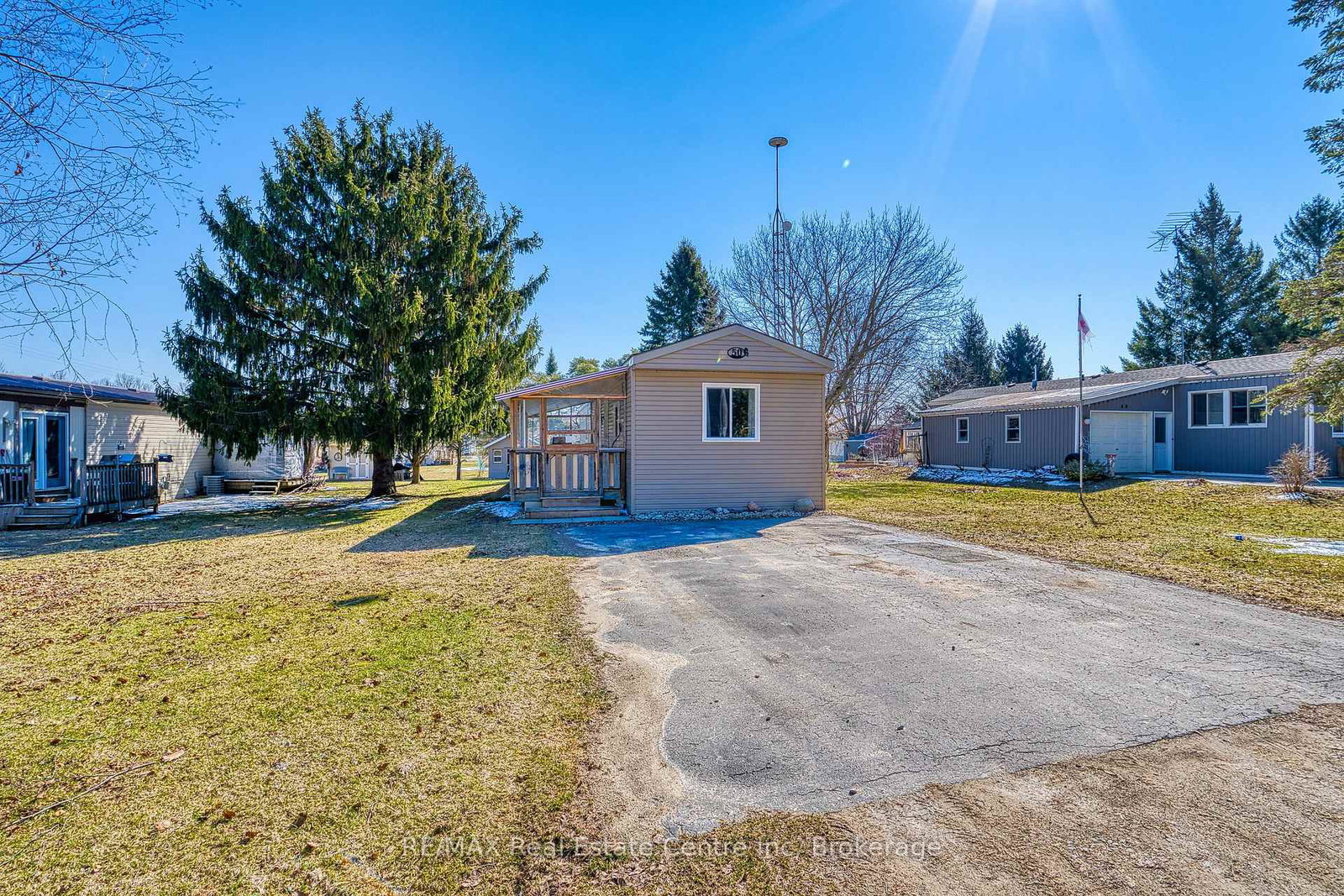50-fifth-avenue-wellington-north-ontario-x12981172