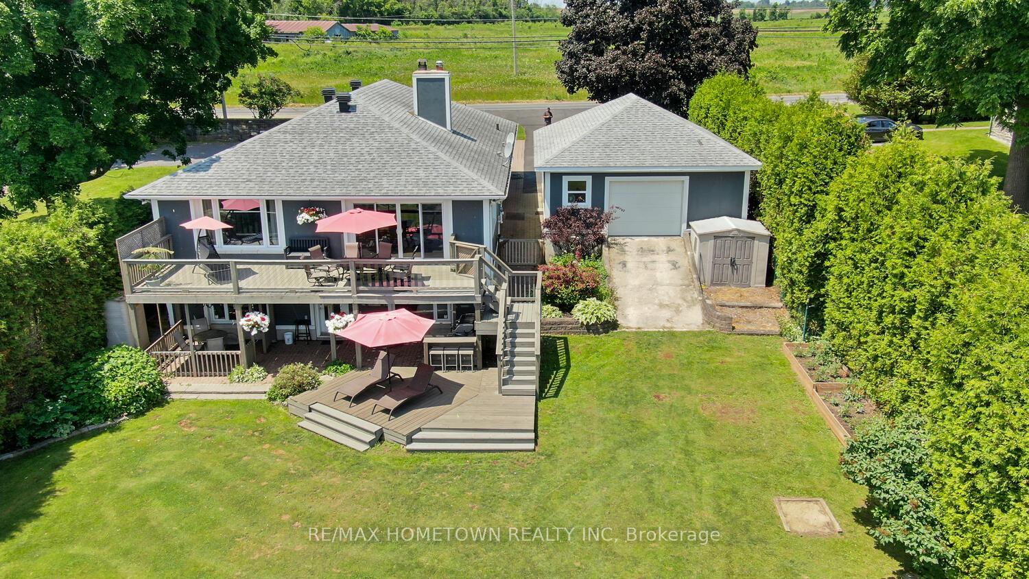 1643-county-road-2-augusta-ontario-x12981216