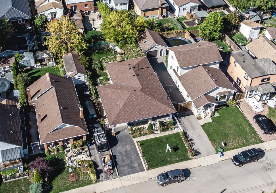 31-adair-avenue-n-hamilton-ontario-x12981288