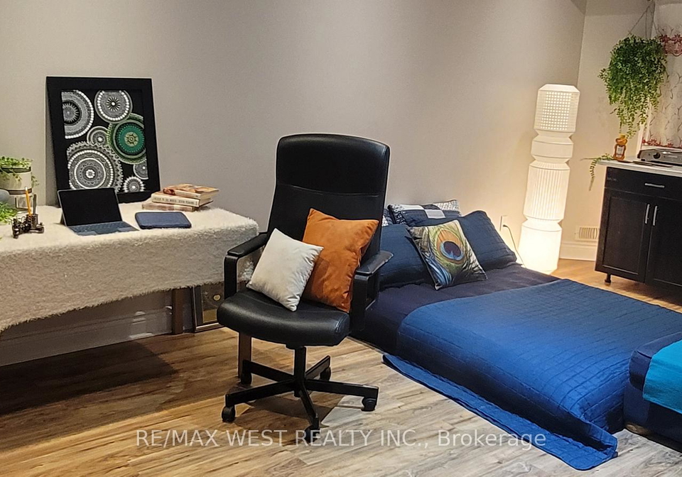 171-westmeadow-drive-kitchener-ontario-x12981328