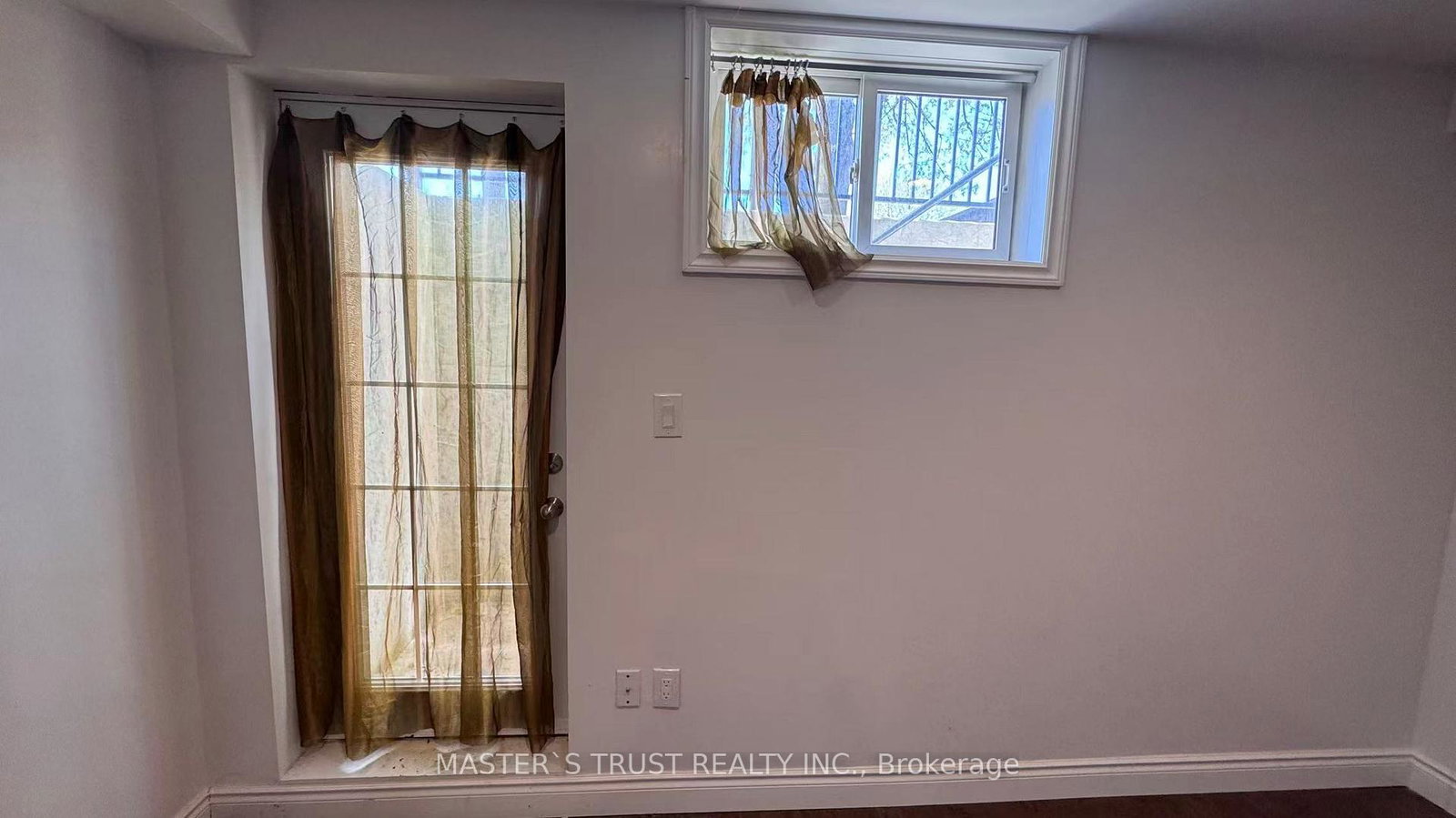 76-kortright-road-e-guelph-ontario-x12981440