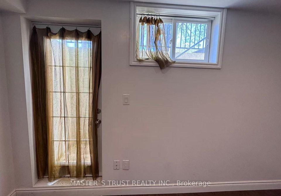 76-kortright-road-e-guelph-ontario-x12981440