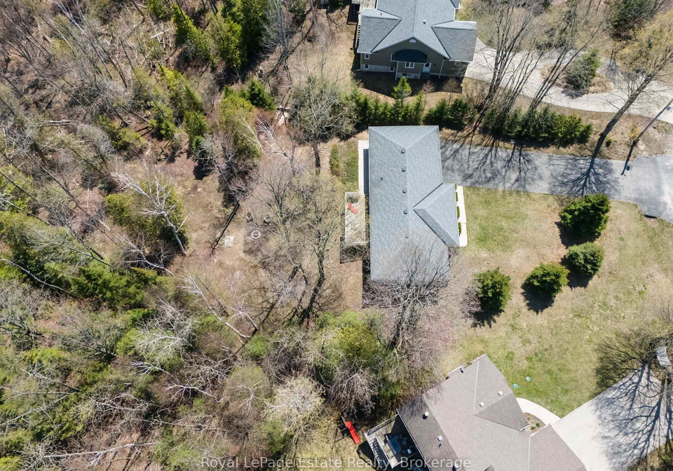 21-sauble-woods-crescent-south-bruce-peninsula-ontario-x12981556