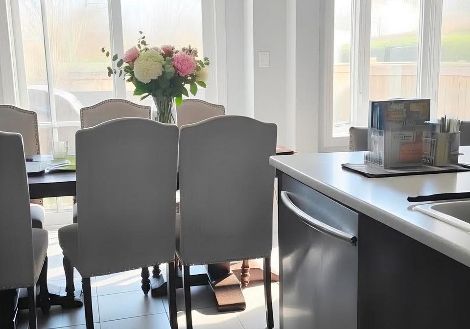 90-raymond-road-hamilton-ontario-x12981564
