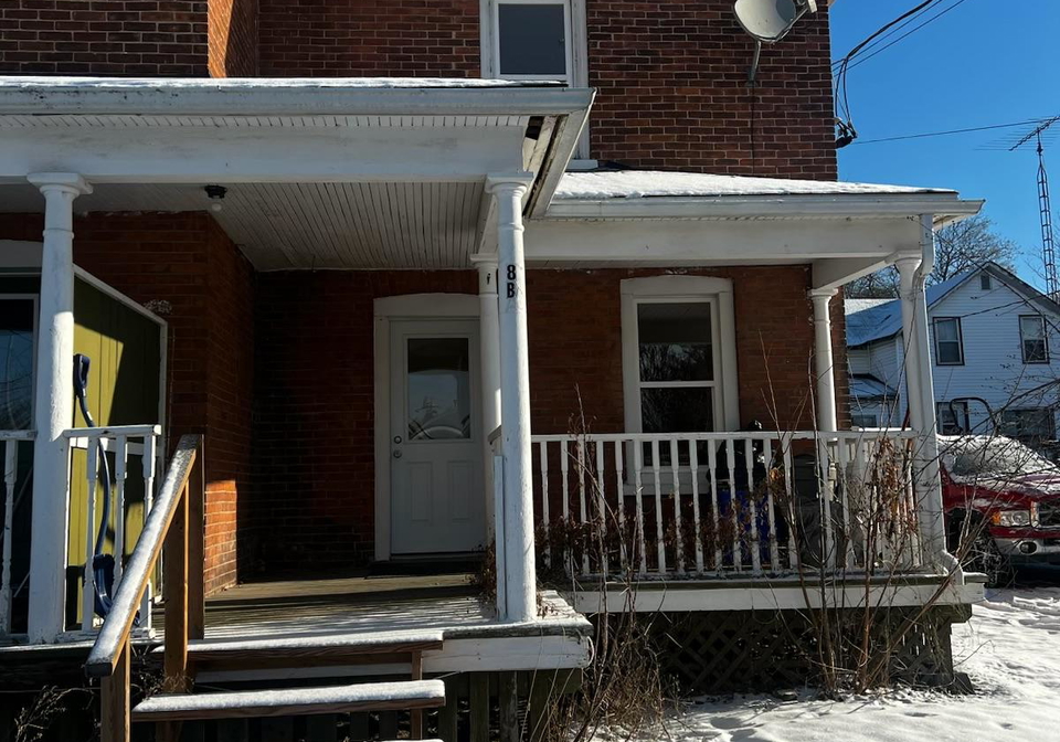 8-main-street-marmora-and-lake-ontario-x12981618