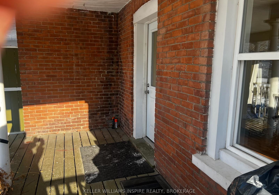 8-main-street-marmora-and-lake-ontario-x12981618